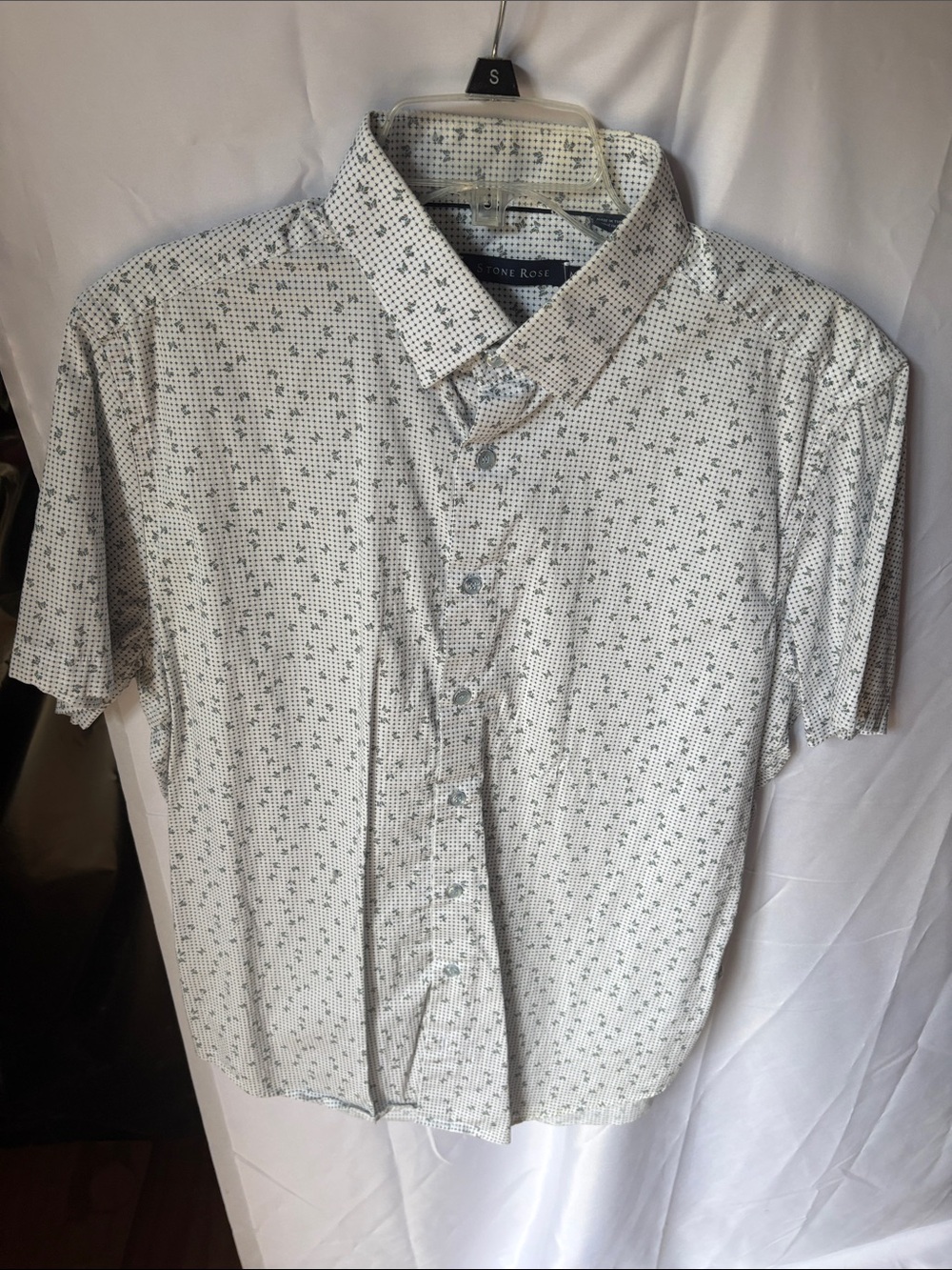 Stone Rose Short-Sleeve Button-Down Shirt in White with Gray butterfly Print